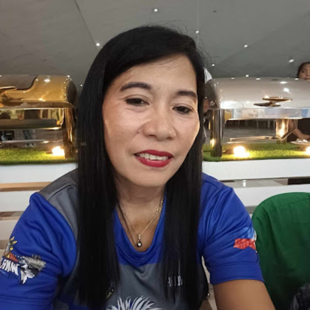 Meet your Posher, Nelia